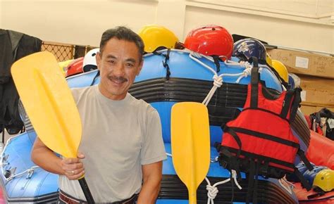 Dizon Farms owner dies in Davao del Sur road mishap .